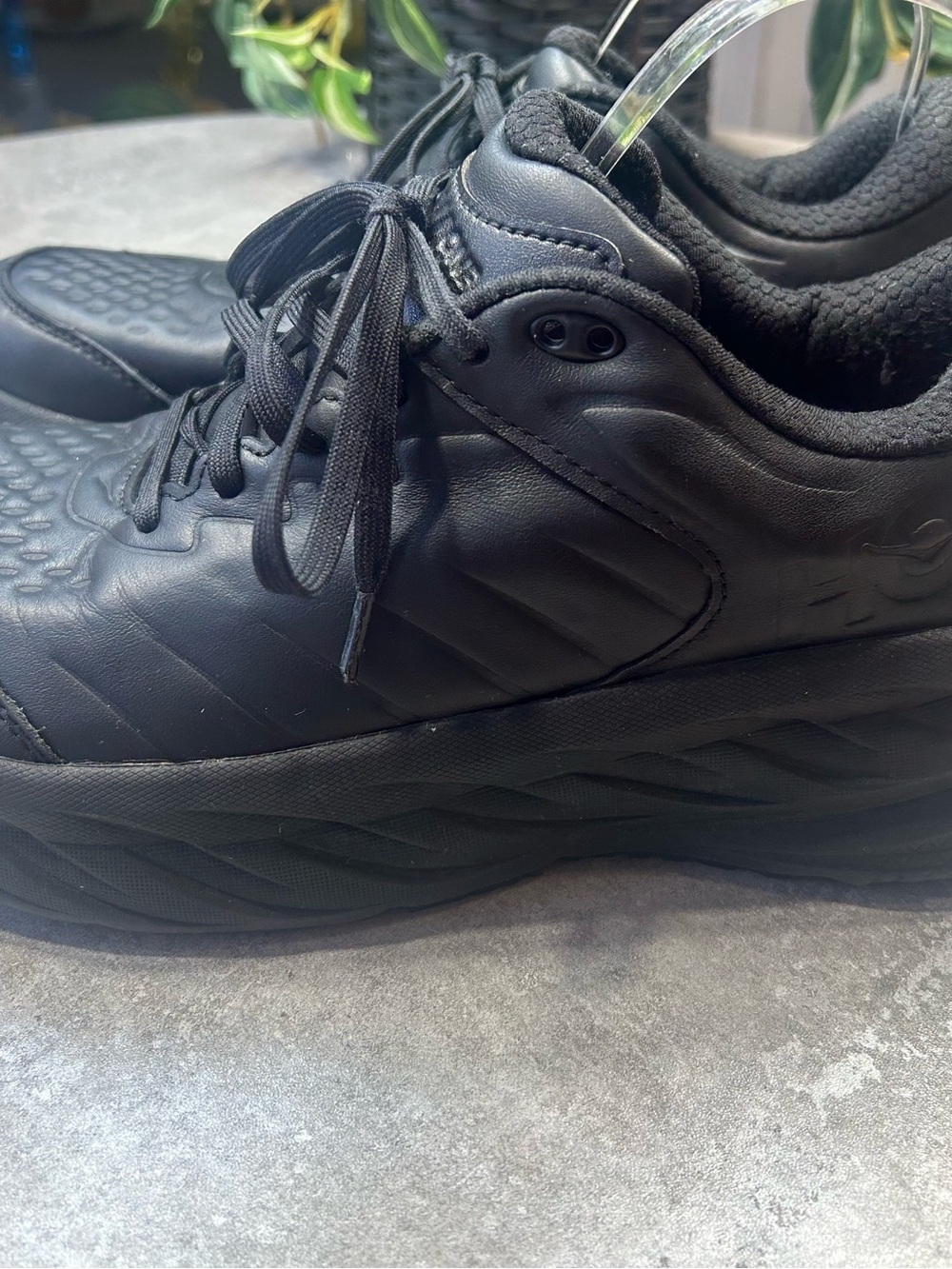 Hoka One One Bondi Women’s Size 11 All-Black Cushioned Walking Sneakers - Picture 5 of 13